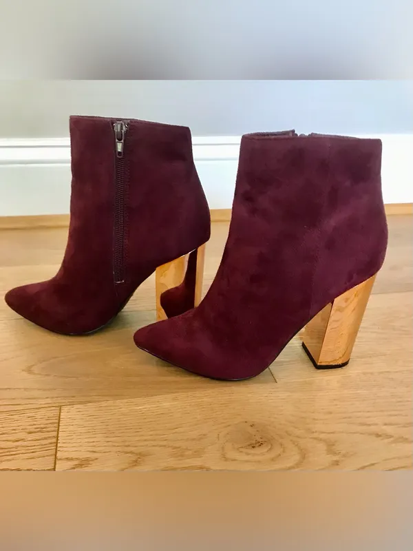 Women's Burgundy Egan Suede Ankle Boot with rose Gold Metallic Block Heel - Image 3