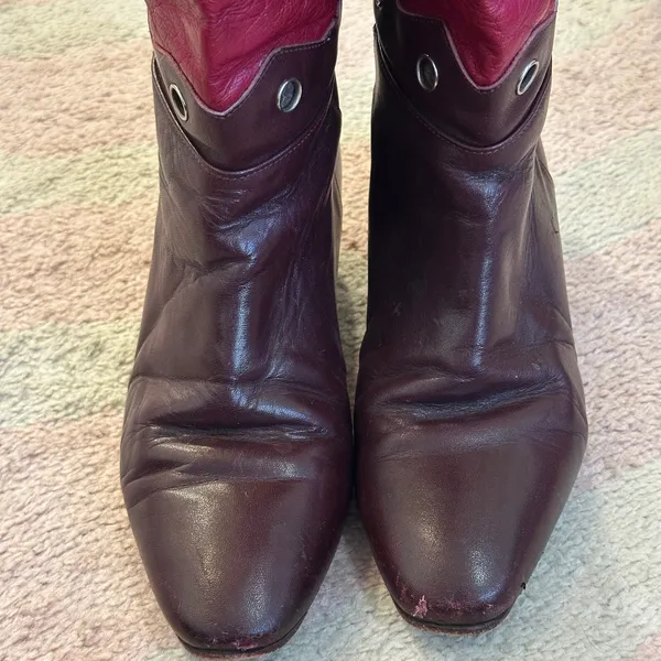 Vintage 80s Vita Mori Burgundy Geometric Western Revival Art‎ Deco Leather Boots - Image 2