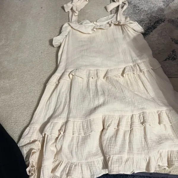 &merci tie shoulder ruffle pleated‎ dress small - Image 4