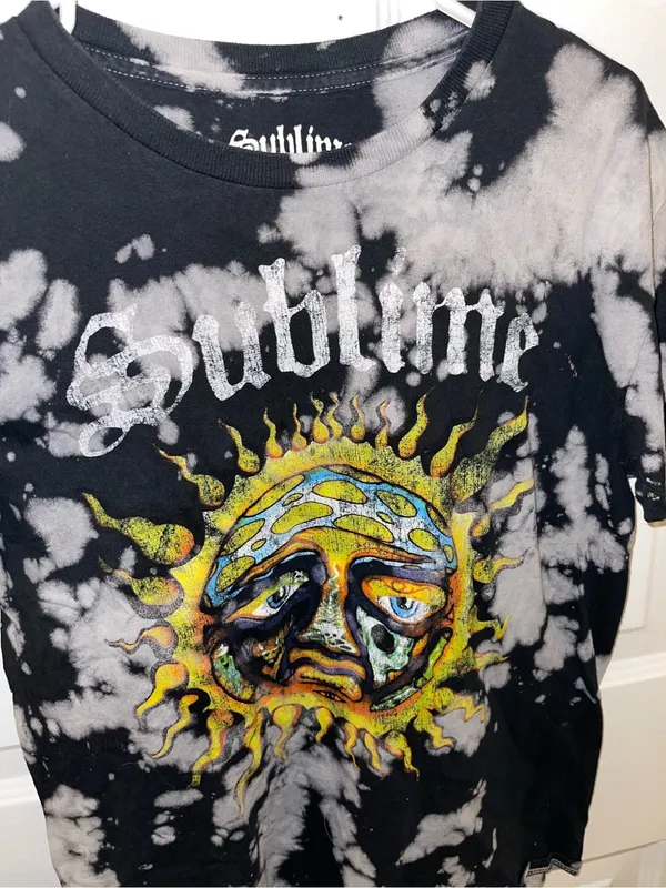 Sublime Tie-Dye Sun Graphic Tee - Black & White with Yellow Sun - Sz Medium - Image 4