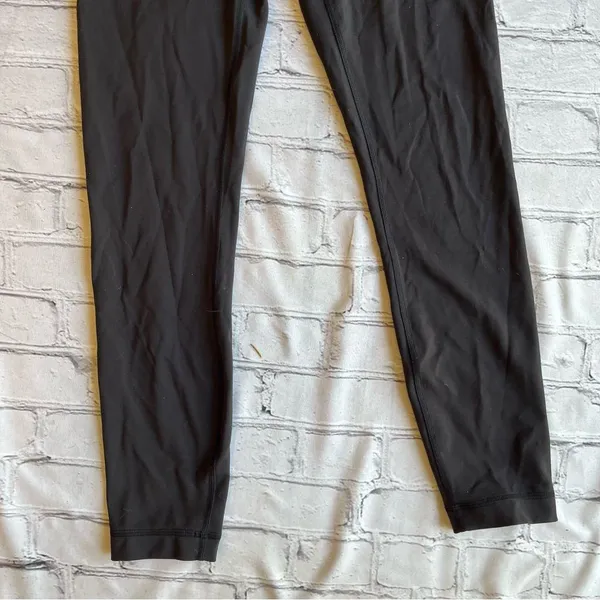 Lululemon Women’s Black Crop Leggings High-Rise Size 6 Athletic Athleisure EUC - Image 2