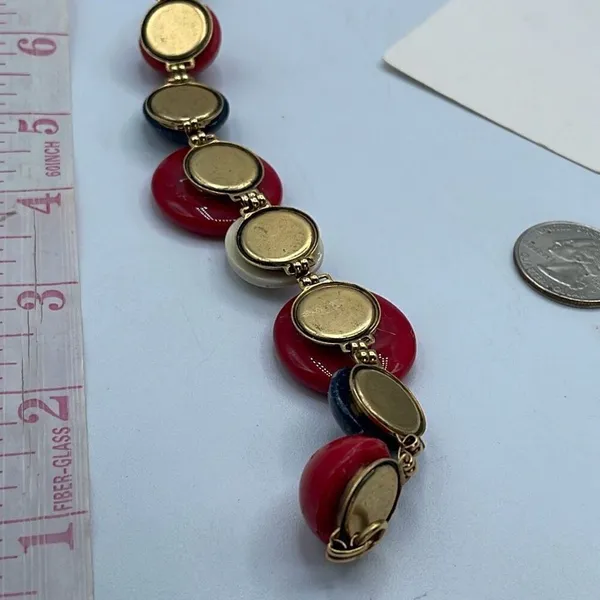 Vintage red white blue button style link bracelet. - Image 5