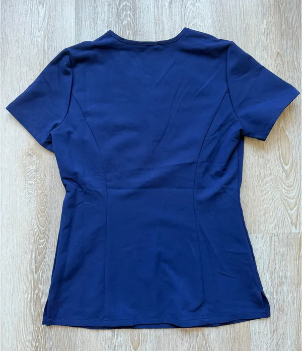 FIGS Catarina Scrub Top Slim One-Pocket Navy Blue - Image 2