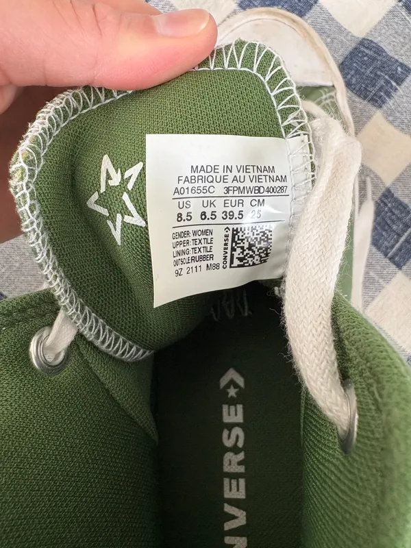 Converse Green - Image 3