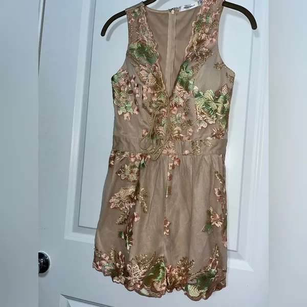 Hello Molly Fairy Embroidery Mesh Floral Plunge Neckline Zip Up Romper Sz 10 - Image 12