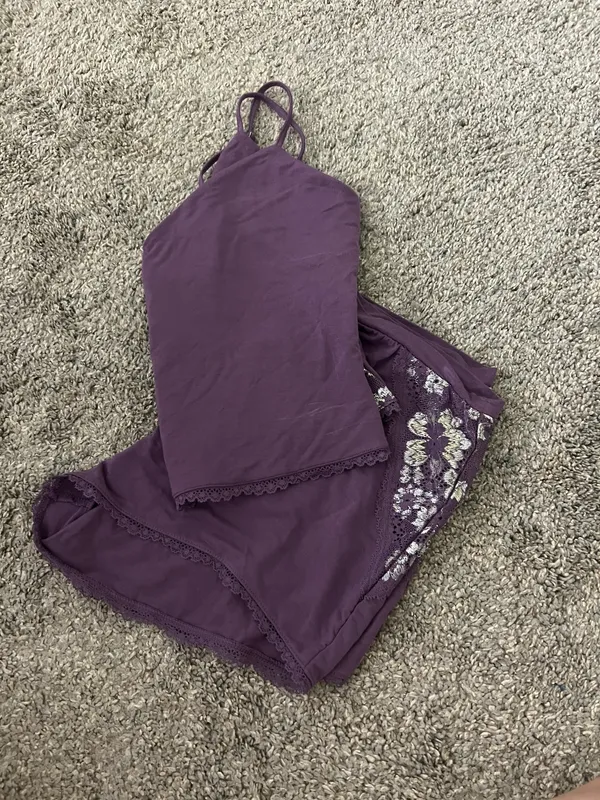 Victoria's Secret Lace Set - Image 3