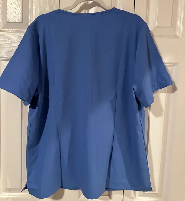 FIGS Scrub Top - Image 2