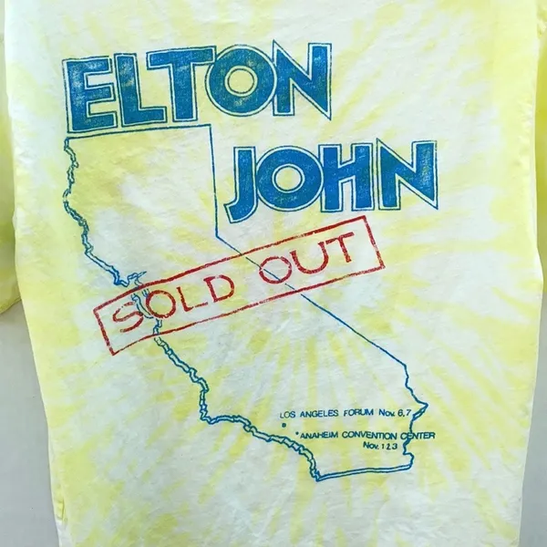 Daydreamer Womens Small Elton John sold out 1980 CA tour boyfriend tee-TINY DEFECT - Image 6