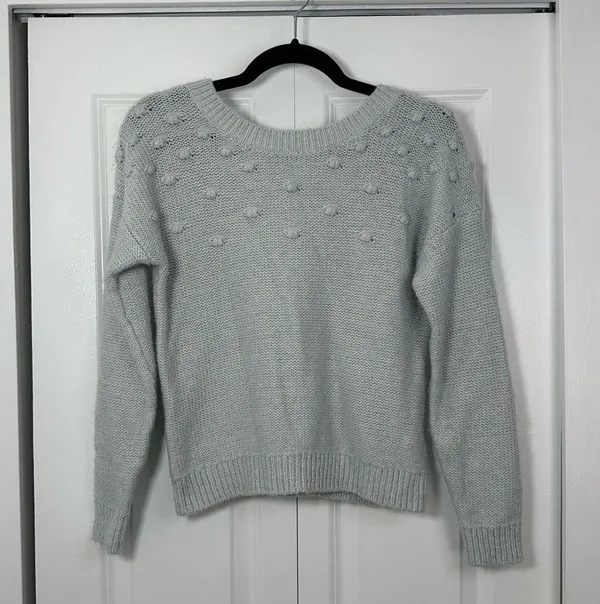 Abercrombie & Fitch Women’s Powder Blue V-Neck Faux Wrap Sweater Size Medium - Image 3