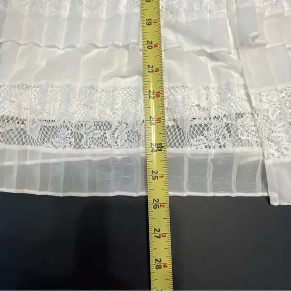 French Connection Women’s Dress Size 4. Lace. Pleated. Elegant. Light. XS - Image 9