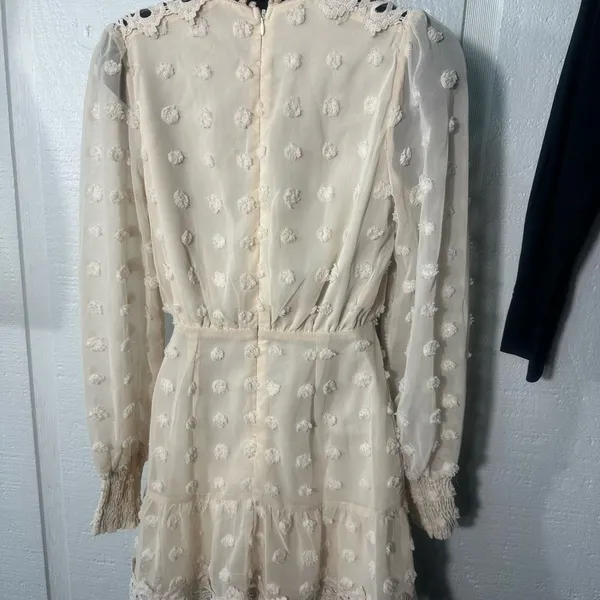 Lulus Beige Long Sleeve Dress Size XXS EUC - Image 6