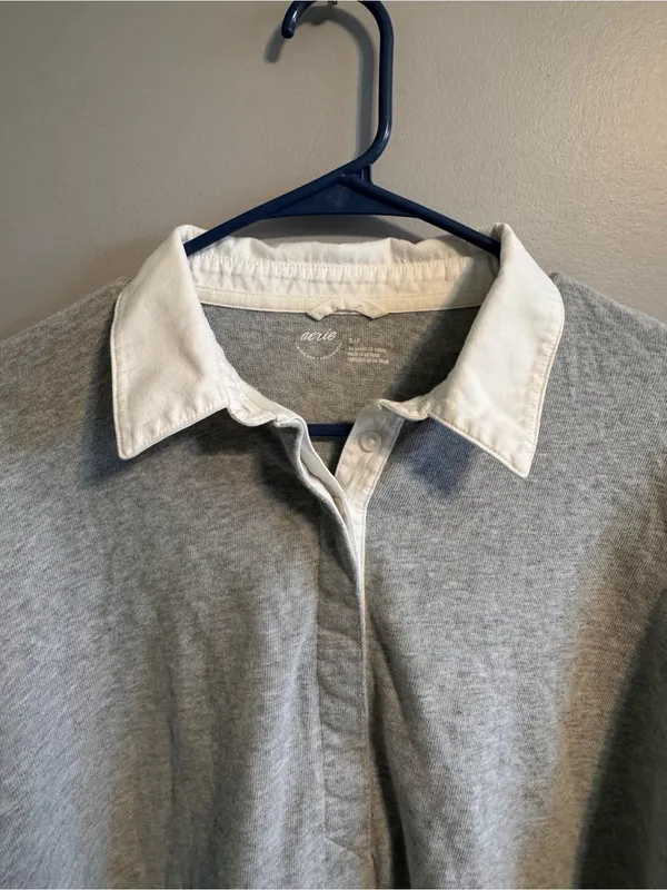 Aerie Gray Cropped Rugby Polo Sweatshirt White Collar Women’s S - Image 4