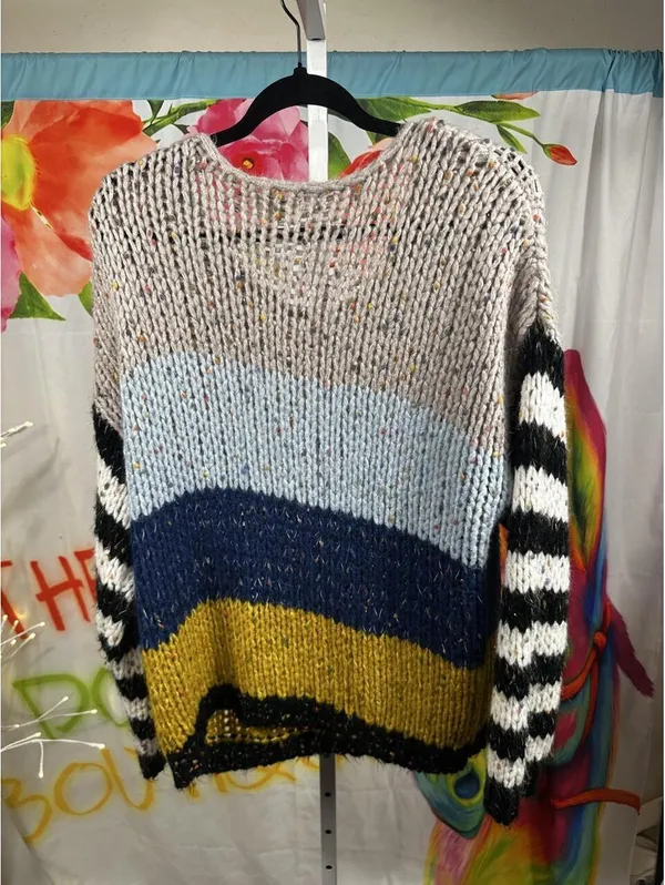N86. Kori Women's Multi Sweatshirt - Image 3