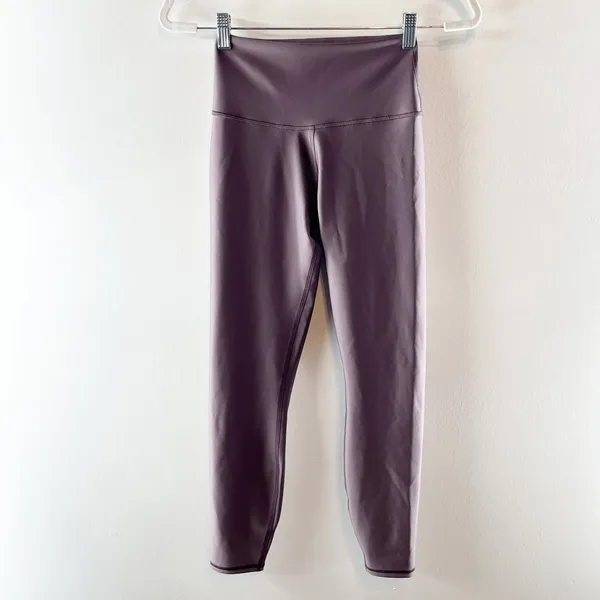 Alo 7/8 Airlift High Waist Leggings Raisinette Purple Small - Image 4