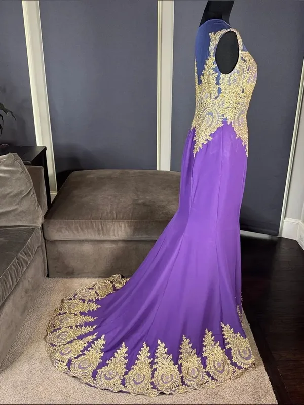 Women’s Purple Formal Evening Gown Gold Accents Mermaid Fit Train Size 10 NWT - Image 6