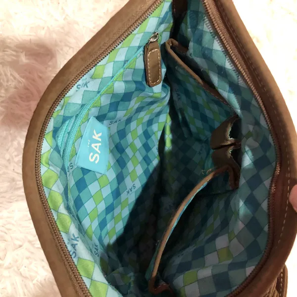 The Sak Woven Crochet Hobo Bag Tan Beige Plaid Lining - Image 6