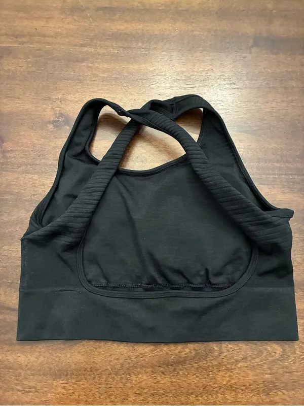 Alphalete Sports Bra Medium Black Criss Cross Back - Image 2