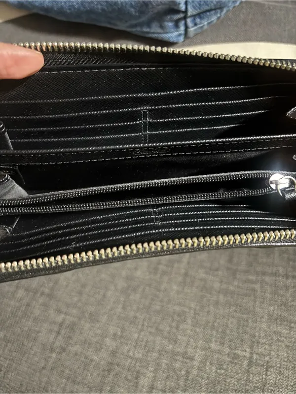 Coach Wallet Womens Zip Around CC Initial Logo - Image 13