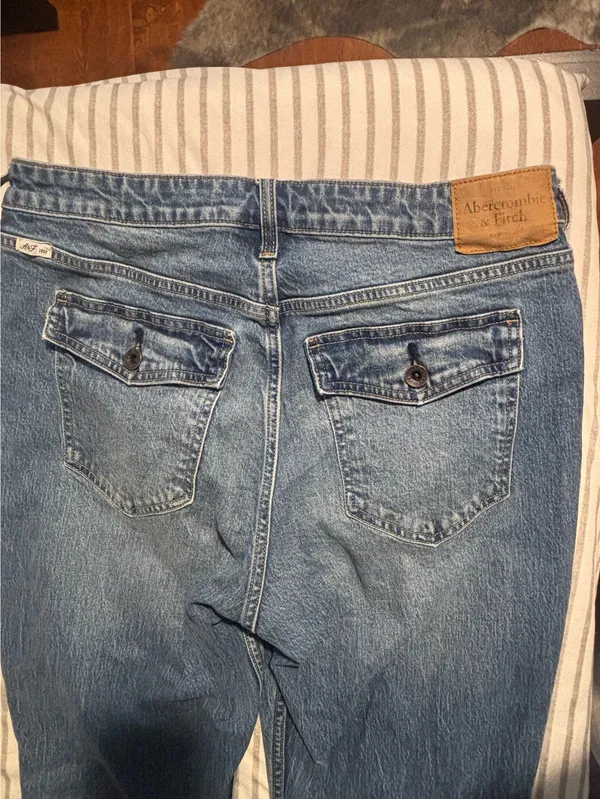 Abercrombie Jeans high rise boot cut - Image 2