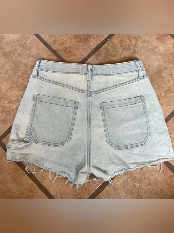 wild fable Light Wash highest rise Denim High-Rise Frayed Hem Shorts - Image 2