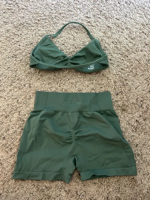 Green Workout set Size M - Image 2