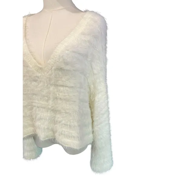 Fuzzy Eyelash Knit Sweater Ivory Shaggy Y2K Coquette Dee Elly Small Crop V Neck - Image 2