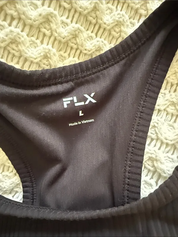 FLX Tank Top || Woman’s Workout Top Black Size L - Image 3