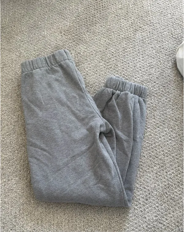 Brandy Melville Sweatpants - Image 2