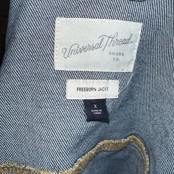 Universal Thread distressed basic X denim Freeborn jacket - Image 3