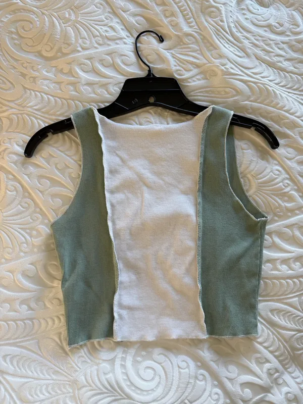 Shein Crop Top - Image 3