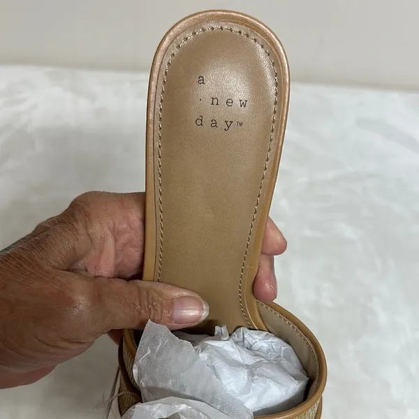 A New Day Women's Tan Slide Sandals - Image 4