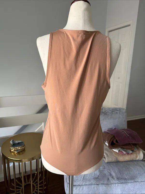 Express Sleeveless bodysuit Top - Peachy Nude - Image 3