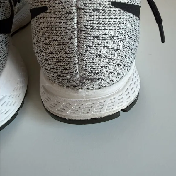 Nike Zoom Pegasus Shoes - Image 5