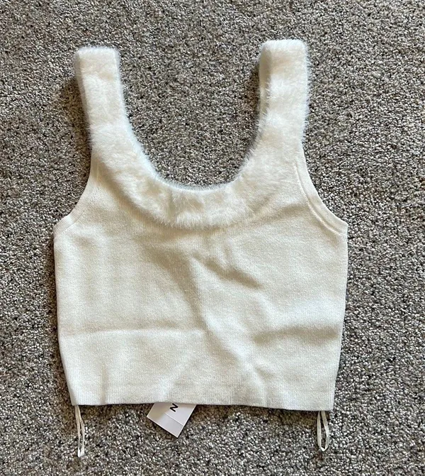 Boa Fuzzy Tank Top - Image 3