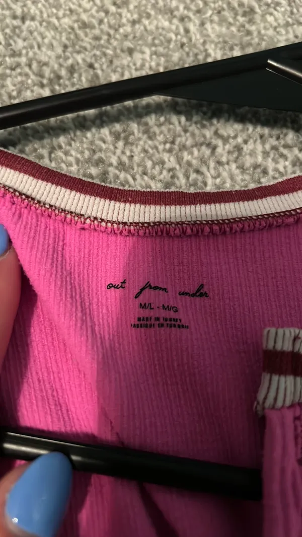 Urban Outfitters pink urban shirt - Image 3