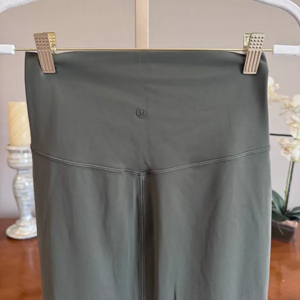 Lululemon Nulu Slim-Fit High-Rise Midi Skirt Army Green Size 6 NWOT - Image 5