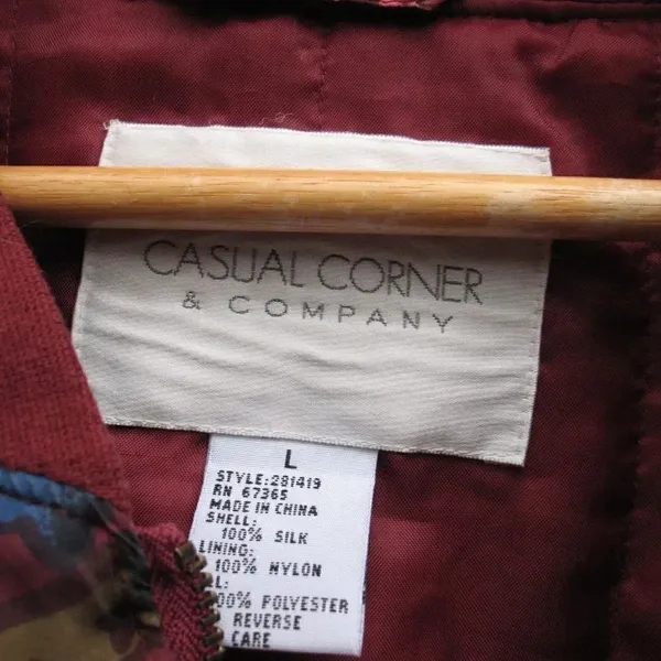 Vintage 80’s Casual Corner silk Puffer Jacket Red Size L - Image 8