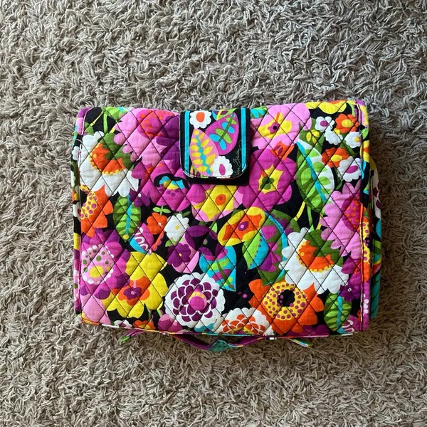 Vera Bradley Floral Pattern Roll Up Makeup / Toiletry Bag - Image 2
