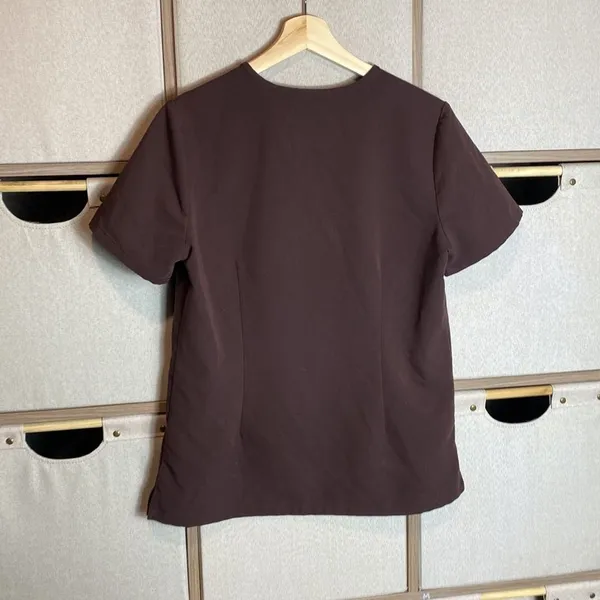 Figs brown short sleeve - Image 3