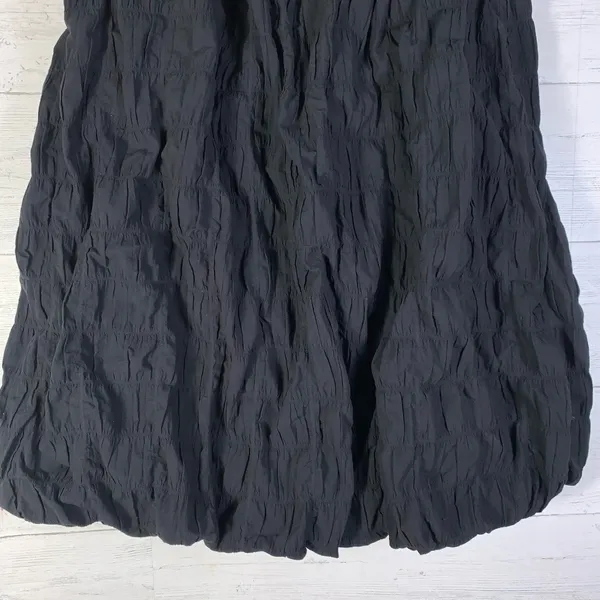 There Elsewhere crinkle Black Ruched Bubble Midi Skirt size L - Image 3