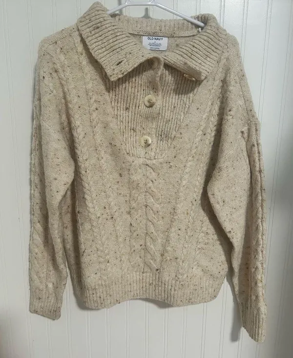 Old Navy Womens Speckled Button-Front Cable-Knit Sweater - Image 2