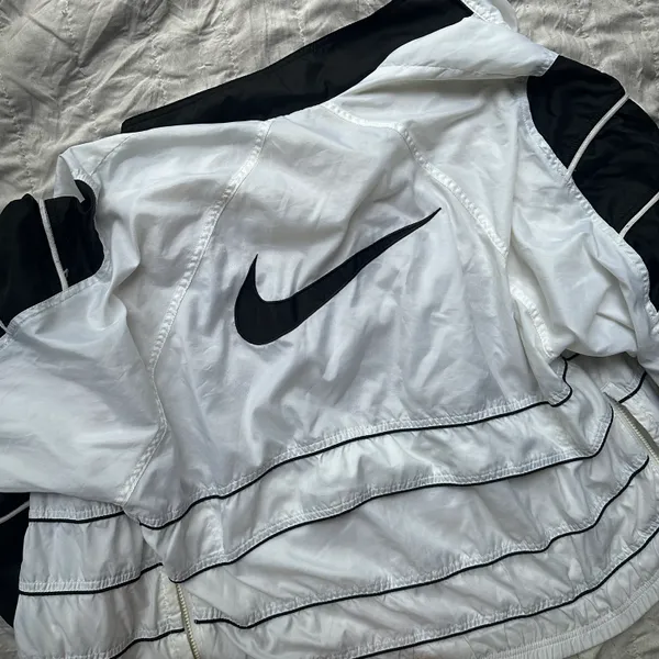 Nike Windbreaker - Image 6