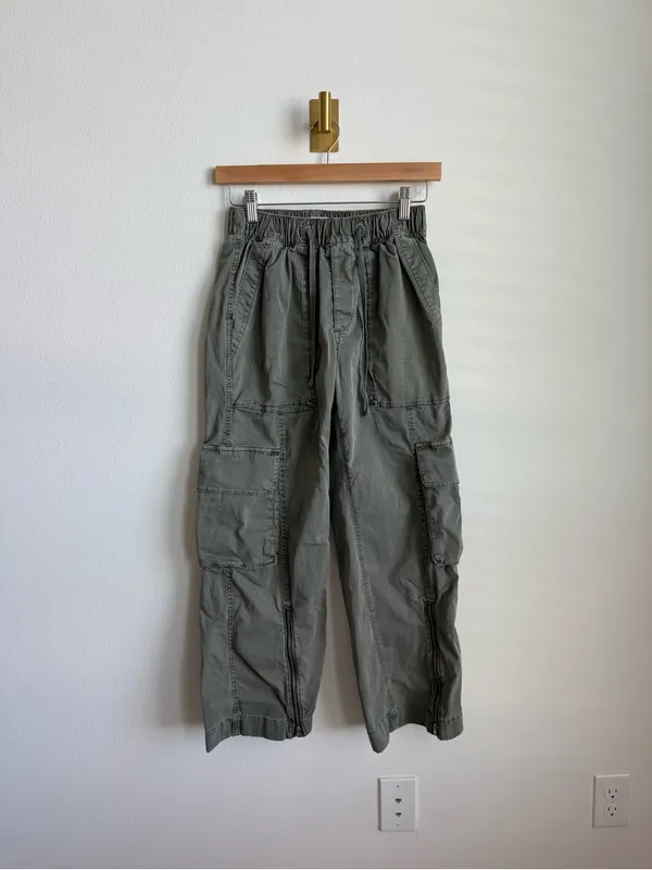 Abercrombie Baggy Cargo Pull On Pants Olive Green XXS Short - Image 4