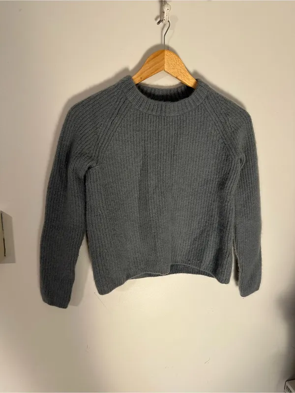 Quince Mongolian Spring 100% Cashmere Fisherman Crewneck Sweater dusty blue - Image 2