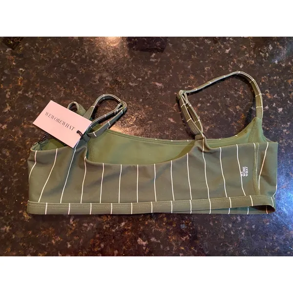 WeWoreWhat Green Pinstripe Scoop Neck Sports Bra Crop Top Women's Size Small NWT - Image 2