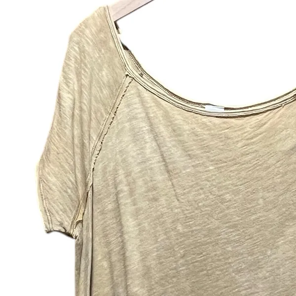 Free People Coraline Cold Shoulder Tee Shirt in Gold Oversized XS‎ - Image 4