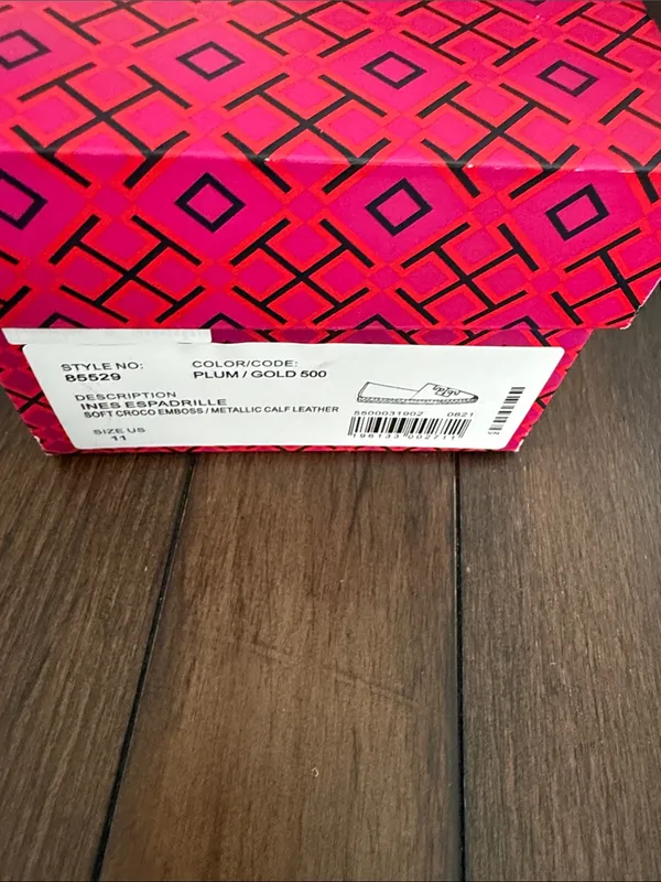 Tory Burch Burgundy Croc-Embossed Logo Espadrilles - Image 8