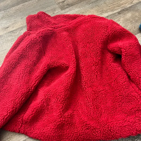 BDG small red fuzzy jacket‎ - Image 12