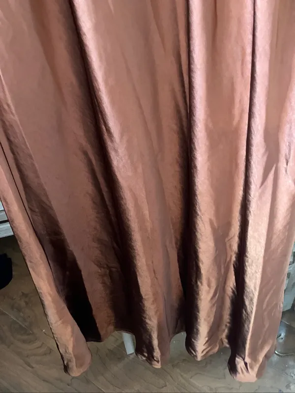 Women's Rust Satin V-Neck Evening Dress Medium NWT - Image 16
