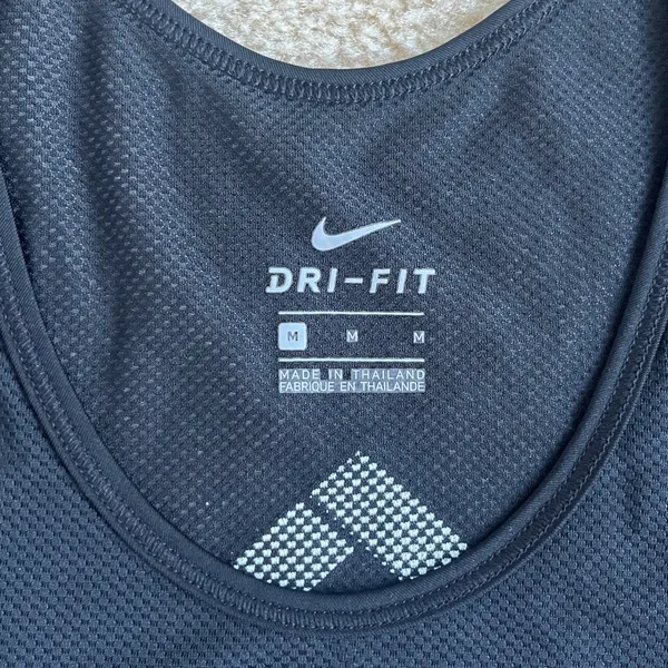 Nike Barry's Miler Race Crop Mesh Tank Top in Women's Medium - Image 7